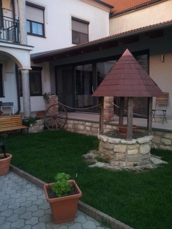 Gaestehaus Auer Fritzi Jois Exterior photo